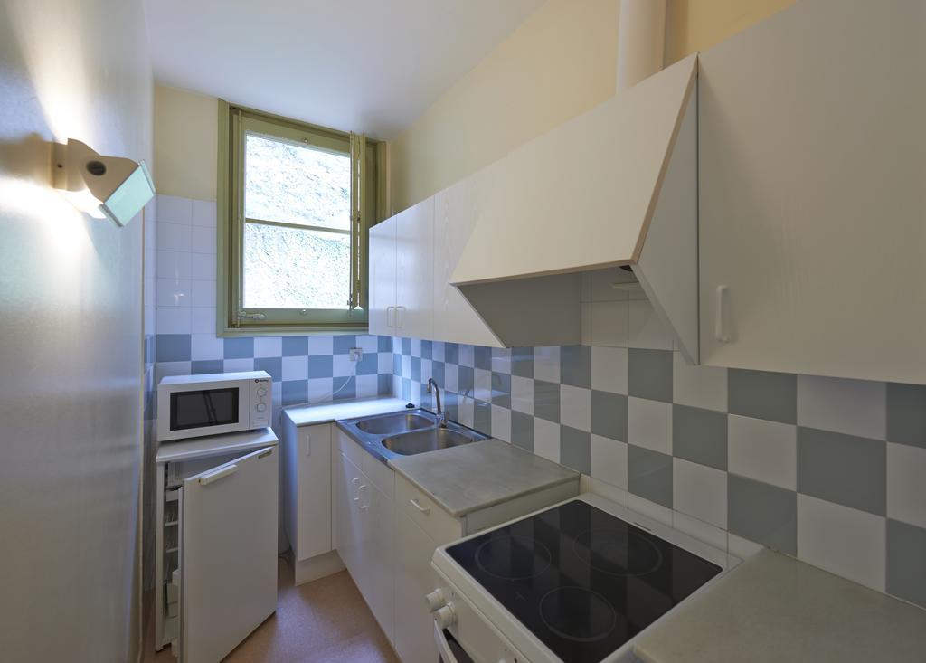 Apartamentos Montserrat Abat Marcet 외부 사진